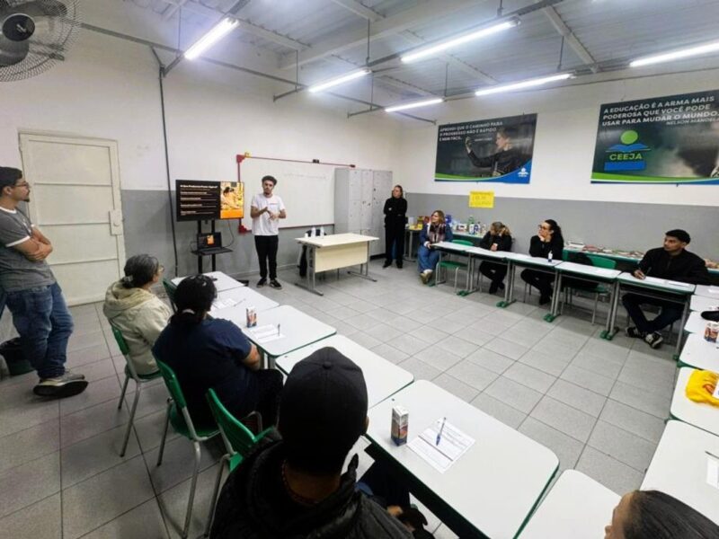 Engenheiro Guilherme Palmezano promove palestra e plantio de mudas nativas na Escola Joaquim Fernando Paes