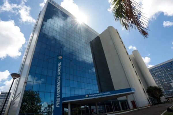 INSS amplia biometria para aposentados, auxílio e BPC