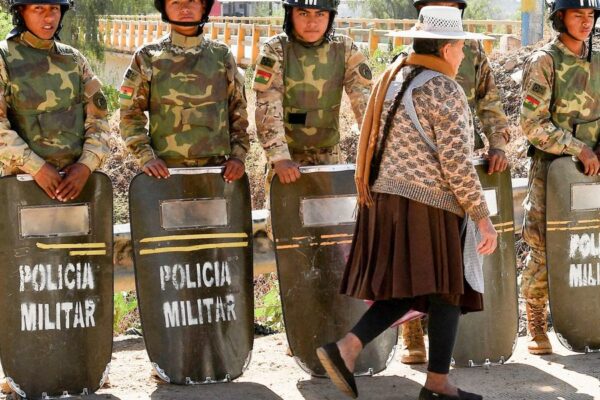 Governo Rodrigo Paz reduz bloqueios nas estradas bolivianas