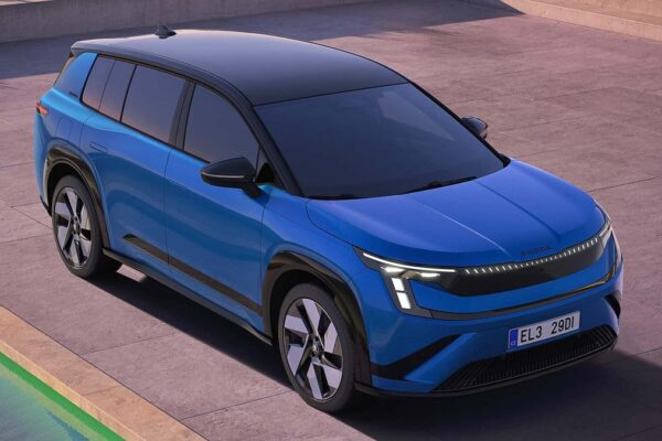 Skoda lança SUV elétrico Peaq com três fileiras