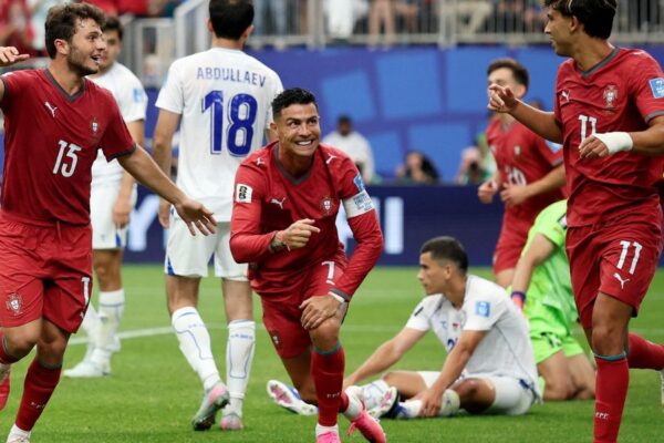 Cristiano Ronaldo marca em seis Copas do Mundo
