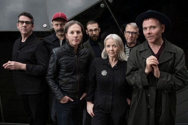 Belle and Sebastian compõe hino para seleção escocesa