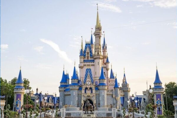 Disney destina US$ 30 bilhões para parques nos EUA