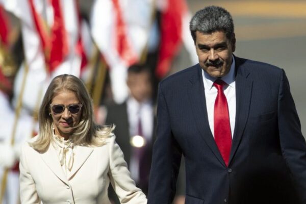 Nicolás Maduro pede união após terremotos na Venezuela