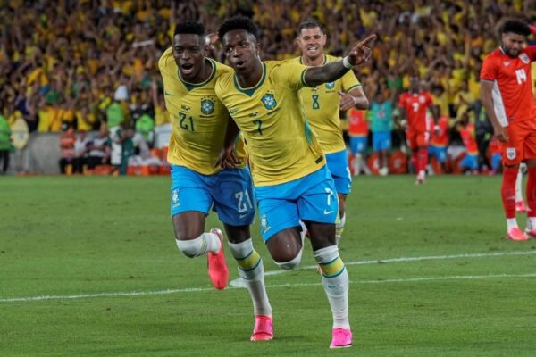 Coração de atletas sofre remodelamento em jogos de futebol