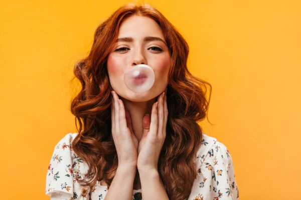 Sistema digestivo elimina chiclete ingerido rapidamente