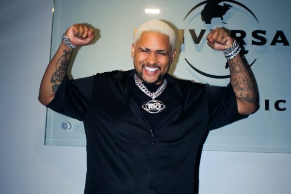 Kevin O Chris assina contrato com Universal Music Brasil
