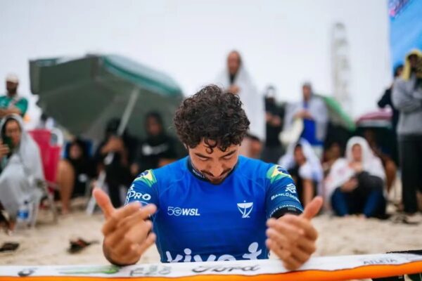 Yago Dora vence etapa de Saquarema da WSL
