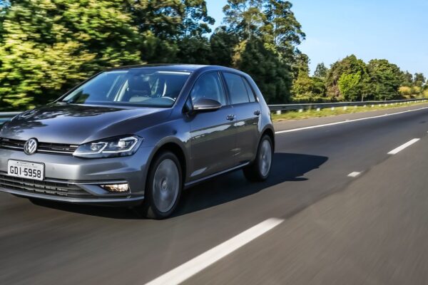 Compradores de Golf 1.4 TSI devem checar chassi