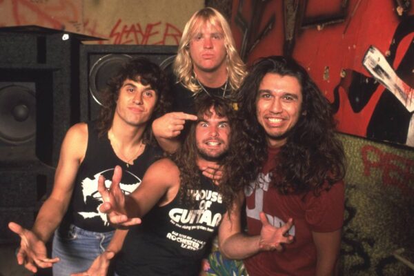 Slayer define thrash metal com disco Reign in Blood
