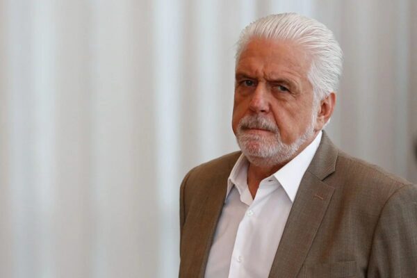 Jaques Wagner critica Polícia Federal após operação policial