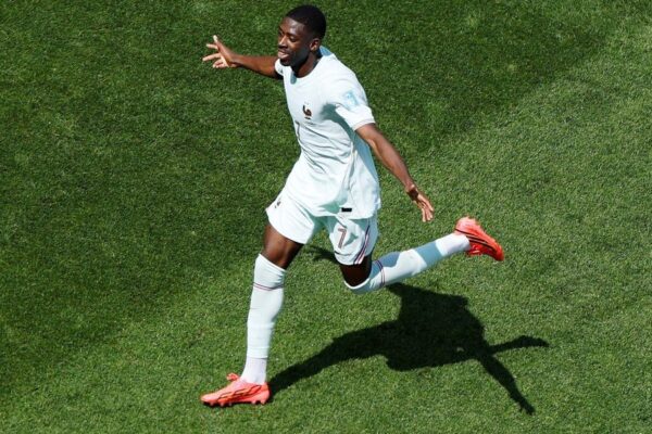 França e Senegal vencem partidas da Copa do Mundo