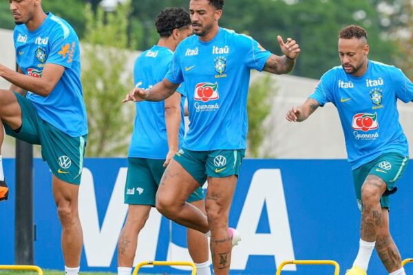 Seleção brasileira viaja ao Texas para enfrentar o Japão