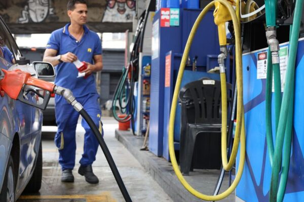 Governo federal destina R$ 550 milhões ao diesel
