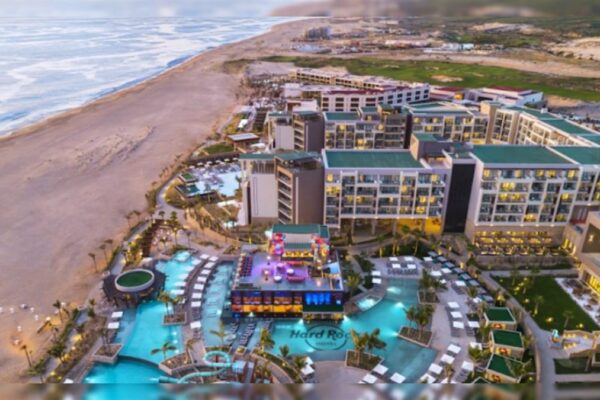 Hard Rock Hotel Los Cabos amplia foco em público LGBTQ+