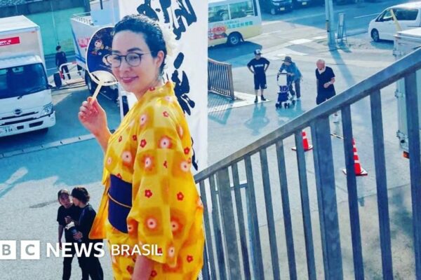 Carine Sayuri Goto relata vida no Japão