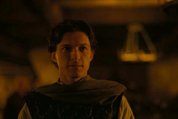 Robert Pattinson apoia Tom Holland em novo filme