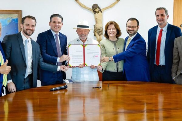 Lula propõe novo teto de faturamento para MEIs