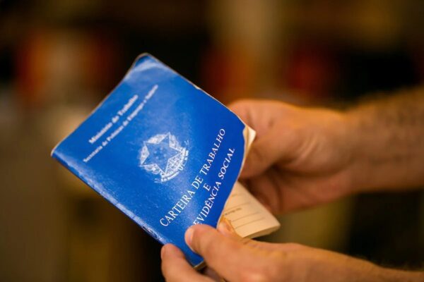 Ministério do Trabalho registra 72,9 mil novas vagas formais