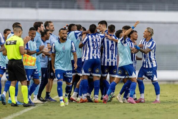 Rian Santana lidera artilharia da Série D ZeroUm
