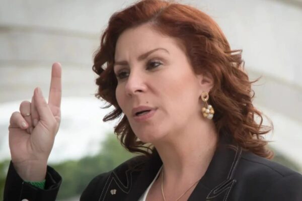 Corte italiana julga extradição de Carla Zambelli