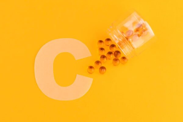 Cientistas da Universidade de Hirosaki ligam vitamina C ao cérebro