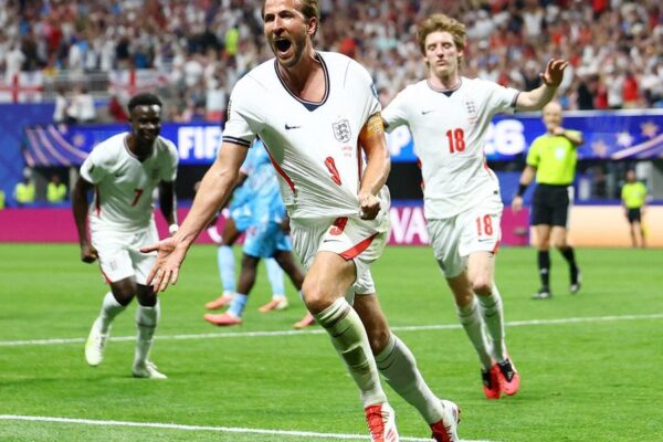 Harry Kane classifica Inglaterra contra República Democrática do Congo