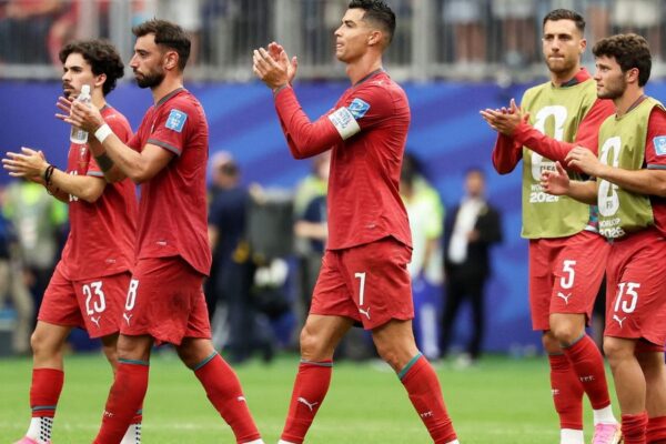 Espanha, Portugal e Suíça disputam vagas nas oitavas