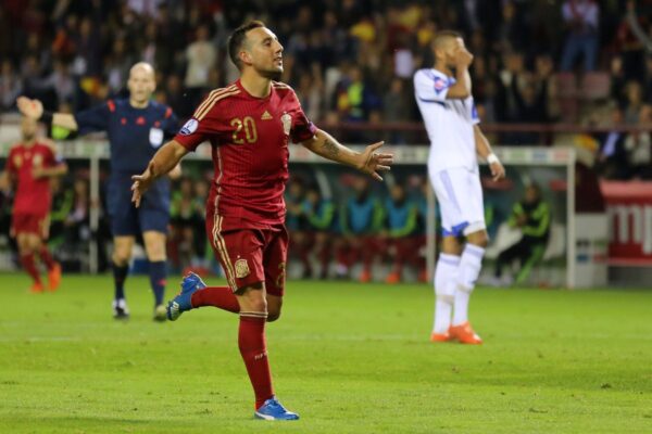 Santi Cazorla encerra carreira profissional no Real Oviedo