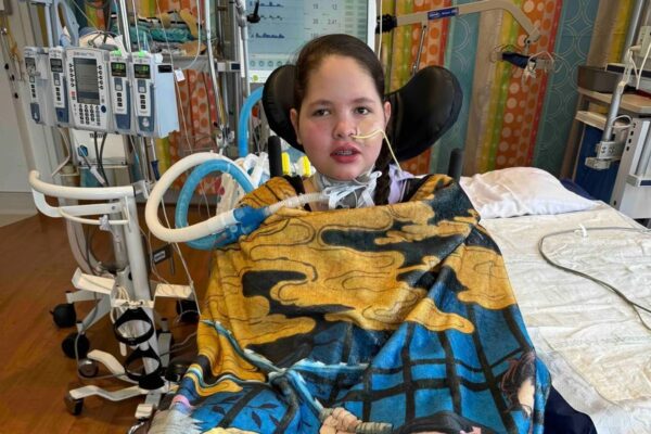 Infecção por influenza causa amputações em Kaydin Baldwin