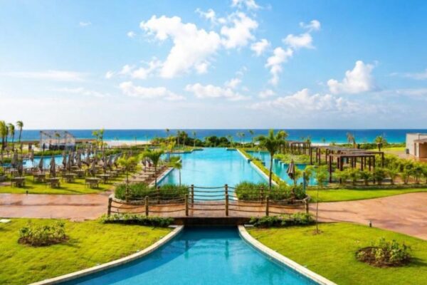 Grupo Tauá inaugura resort no Polo Turístico Cabo Branco