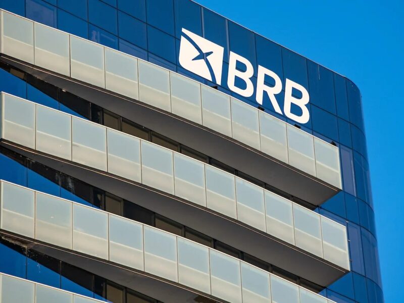 Ações do Banco de Brasília atingem valor mínimo histórico