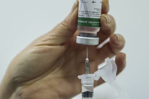 Rede global monitora mutações do vírus influenza