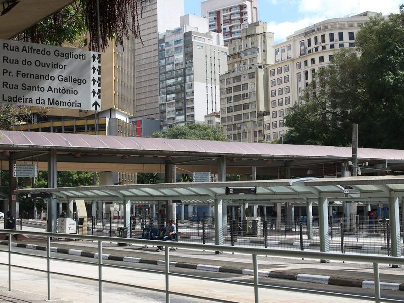 Rio Ônibus e rodoviários mantêm impasse salarial no Rio