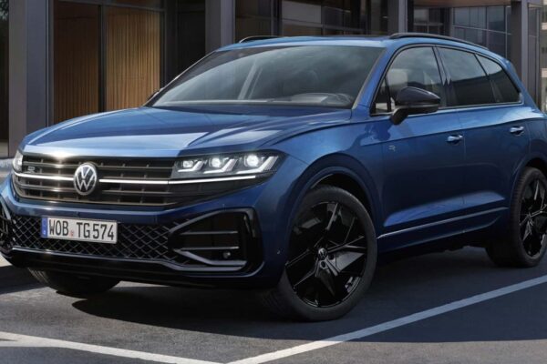 Grupo Volkswagen corta metade dos modelos e reduz produção