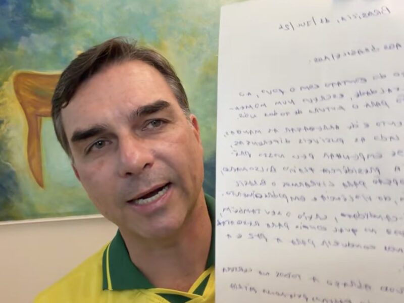 Flávio Bolsonaro erra cálculo sobre taxação da carne