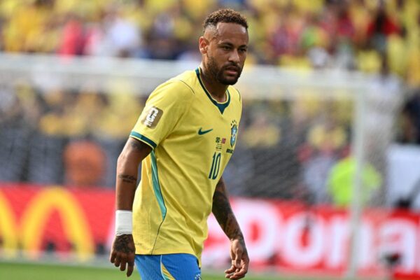 Site oficial de Neymar Jr. projeta futuro do atleta
