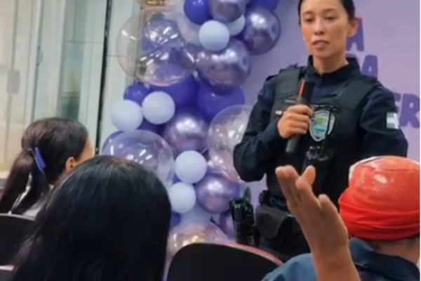 GCM realiza palestra sobre prevenção ao feminicídio e violência doméstica em empresa do município